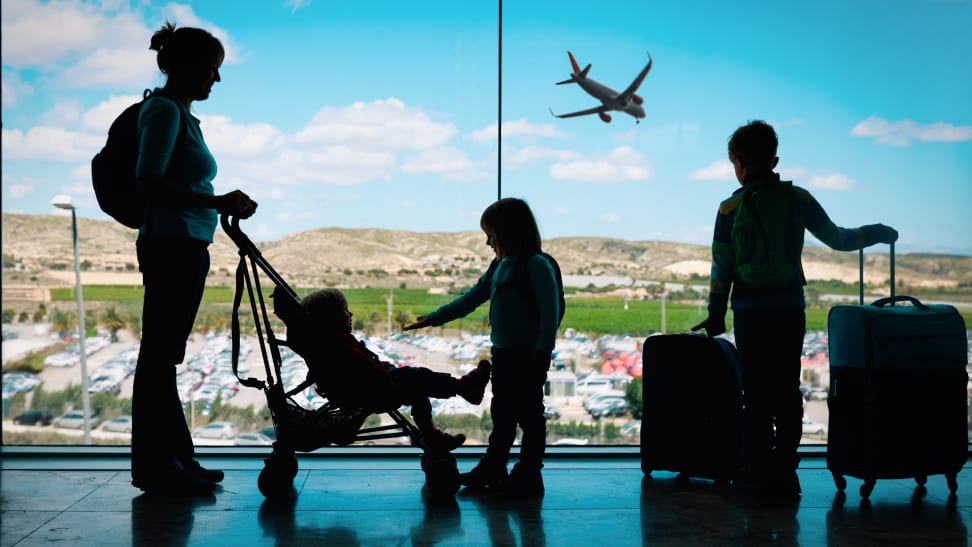 12 things you should never forget to pack when traveling with kids