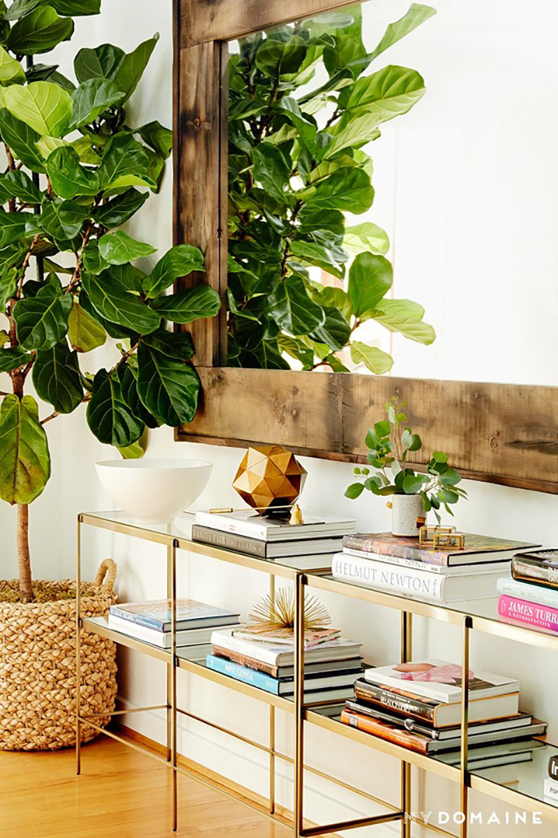 30 Tips for Styling Your Entryway Table
